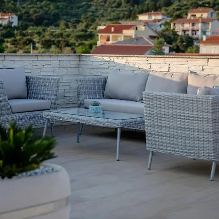 Apartment Amazing In Rab Barbat With Wifi
